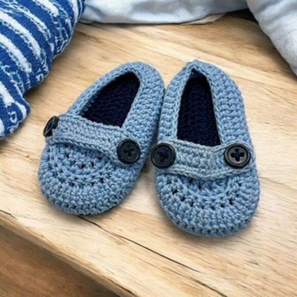 Crocheted Baby Shoes-Blue Boy-Buttons-Newborn-Shower-Gift Idea-Vintage Look - Picture 4 of 4
